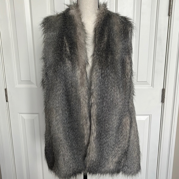 Banana Republic Faux Fur Tunic Vest - Picture 1 of 7